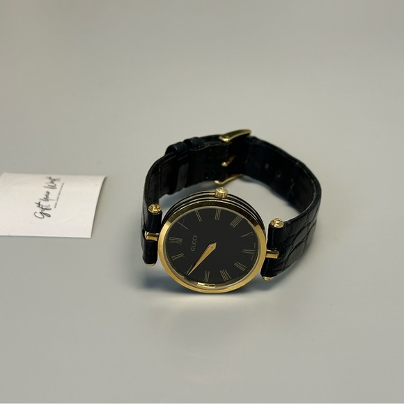 Gucci 2000M Sherry Line Stainless Steel Black 30mm Ladies’ Luxury Watch - Picture 3 of 14